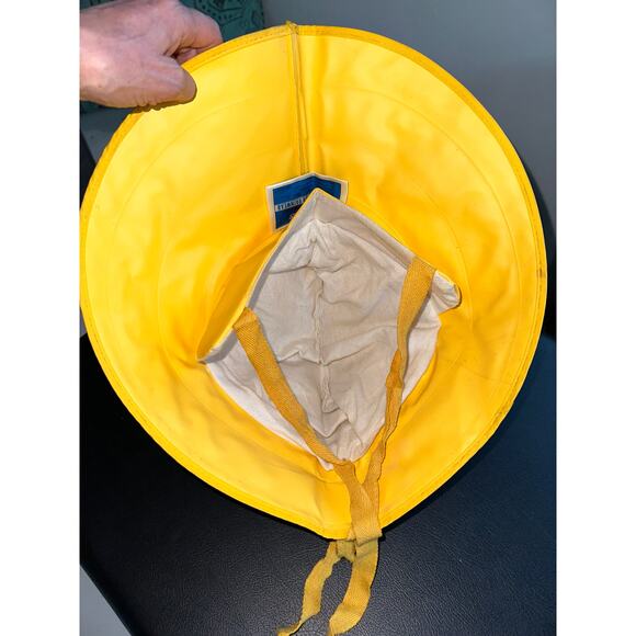 VINTAGE RAINSKINS YELLOW RAIN HAT SOU’WESTER - Picture 6 of 7